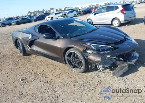 2024 Chevrolet Corvette Stingray Rwd 1Lt from USA, damaged, VIN 1G1YA2D49R5113186